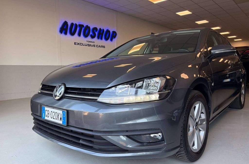 VOLKSWAGEN Golf 75504